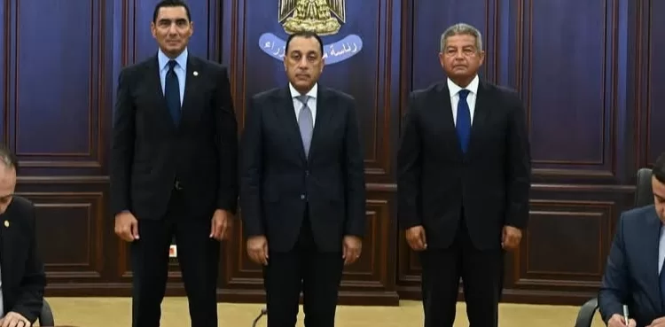 Madbouli assiste à la signature de 6 protocoles de coopération pour développer 23 centres de jeunesse 2 - Le Progrès Egyptien Madbouli assiste à la signature de 6 protocoles de coopération pour développer 23 centres de jeunesse 1 - Le Progrès Egyptien