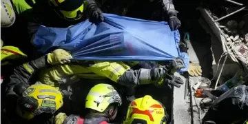 Séisme en Colombie : les secours recherchent des survivants