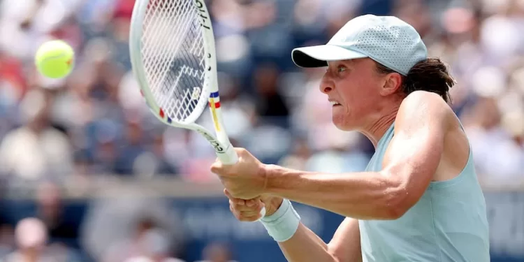 Tennis: Swiatek et Svitolina prennent rendez-vous en demie au WTA 1000 de Toronto 1 - Le Progrès Egyptien