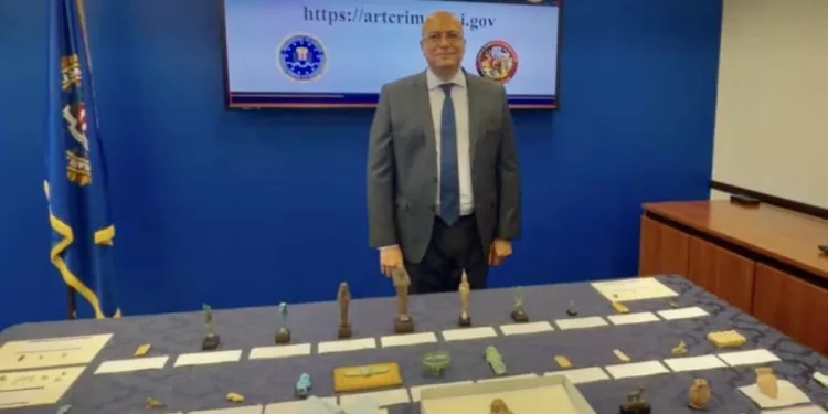 Los Angeles : 48 antiquités égyptiennes rapatriées 1 - Le Progrès Egyptien