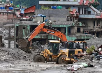 Crue dans l’Himalaya: Les secours à la recherche de milliers de disparus