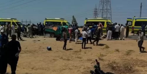 Accident à Ismaïlia : Indemnisation doublée et soutien renforcé aux familles des victimes 2 - Le Progrès Egyptien Accident à Ismaïlia : Indemnisation doublée et soutien renforcé aux familles des victimes 1 - Le Progrès Egyptien