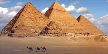 Le tourisme voit grand