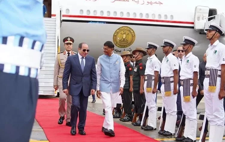 Arrivée du Président en Inde 8 - Le Progrès Egyptien Arrivée du Président en Inde 7 - Le Progrès Egyptien