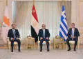 Sommet tripartite Égypte-Grèce-Chypre à Al-Alamein