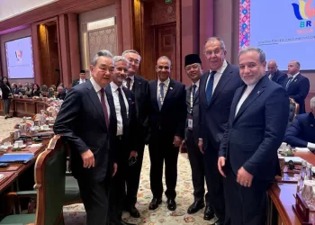 Abdel Aati s’entretient avec ses homologues des BRICS en marge du sommet 4 - Le Progrès Egyptien Abdel Aati s’entretient avec ses homologues des BRICS en marge du sommet