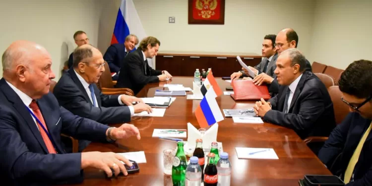 Égypte-Russie : Abdel-Aati et Lavrov discutent du renforcement du partenariat stratégique 2 - Le Progrès Egyptien Égypte-Russie : Abdel-Aati et Lavrov discutent du renforcement du partenariat stratégique 1 - Le Progrès Egyptien