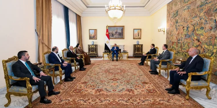 Le président reçoit le chef du Courant de la Sagesse irakienne 2 - Le Progrès Egyptien Le président reçoit le chef du Courant de la Sagesse irakienne 1 - Le Progrès Egyptien