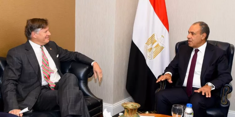 Badr Abdel Aati et Mike Waltz discutent de Gaza, de l’Iran, de la mer Rouge et du Soudan 2 - Le Progrès Egyptien Badr Abdel Aati et Mike Waltz discutent de Gaza, de l’Iran, de la mer Rouge et du Soudan 1 - Le Progrès Egyptien