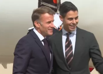 Macron attendu à Londres, visite royale et diplomatie autour de la tapisserie de Bayeux