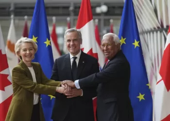 Les Canadiens pourront-ils bientôt vivre et travailler sans visa dans l’Union européenne?