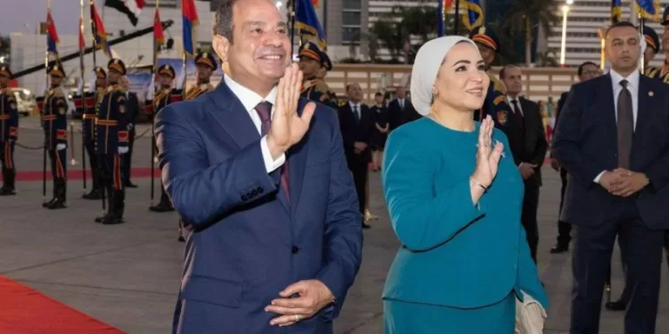 Entissar Al-Sissi : « Soyez les bienvenus en Égypte ! », message chaleureux à Xi Jinping et Peng Liyuan 1 - Le Progrès Egyptien