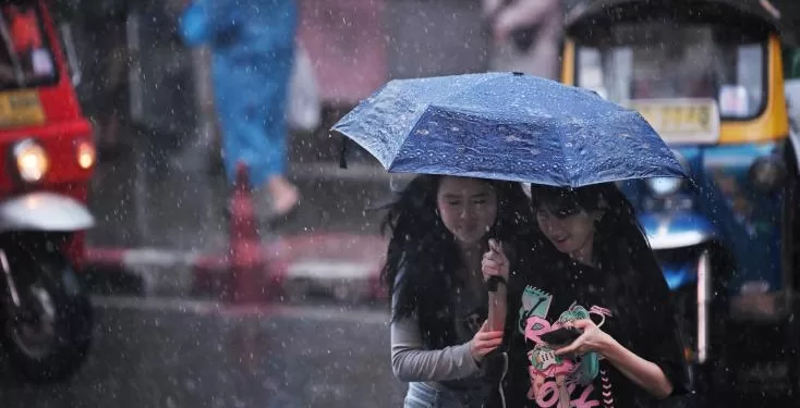 Inondations: L'état de catastrophe déclaré dans toute la ville de Bangkok 2 - Le Progrès Egyptien Inondations: L'état de catastrophe déclaré dans toute la ville de Bangkok 1 - Le Progrès Egyptien