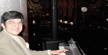 Majdi El-Housseini: Le Virtuose Inégalé de l’Orgue Oriental