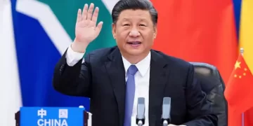 Xi Jinping : Lancer une nouvelle marche avec détermination et ambition