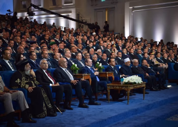 Al-Sissi plaide pour des solutions réalistes aux défis du développement