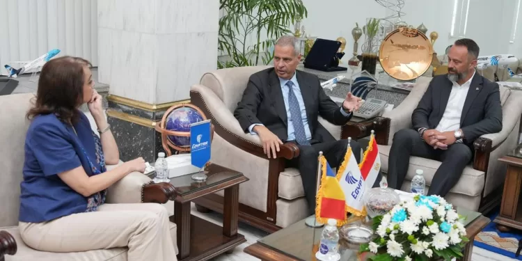 EgyptAir et TAROM renforcent leur coopération technique 1 - Le Progrès Egyptien