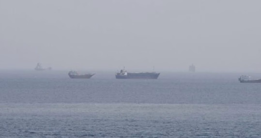 Détroit d’Ormuz : une vedette attaque un pétrolier avec deux charges explosives 2 - Le Progrès Egyptien Détroit d’Ormuz : une vedette attaque un pétrolier avec deux charges explosives 1 - Le Progrès Egyptien