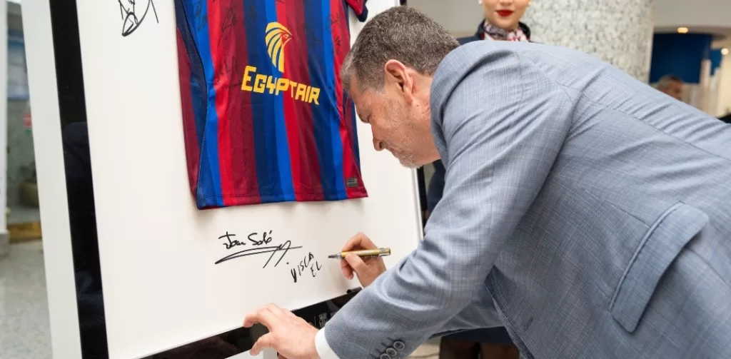 Le FC Barcelone félicite EgyptAir pour son sacre mondial 12 - Le Progrès Egyptien Le FC Barcelone félicite EgyptAir pour son sacre mondial 11 - Le Progrès Egyptien