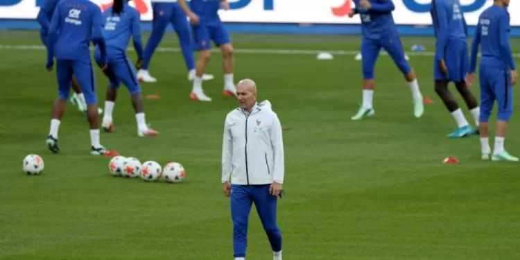 Zidane retrouve le Stade de France, théâtre de ses exploits en bleu 1 - Le Progrès Egyptien